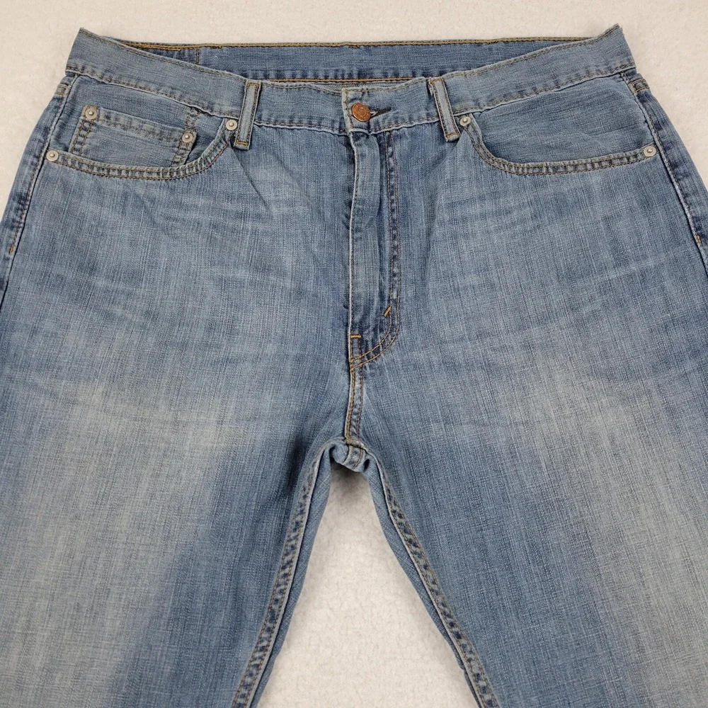 Levis 505 Regular Fit Straight Leg Jeans Mens 38 x 30 Measures 37 x 29 Blue Cott